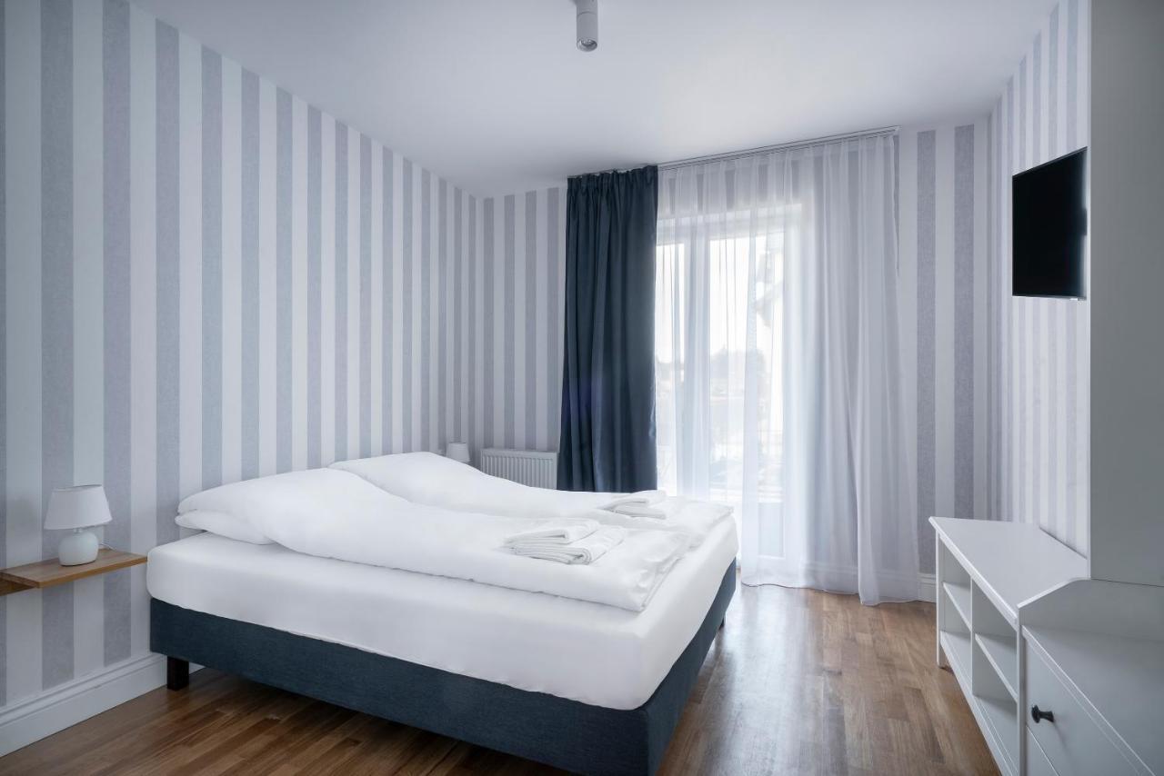 W Starym Porcie - Apartament - 2 Sypialnie كرينيتا مورسكا المظهر الخارجي الصورة