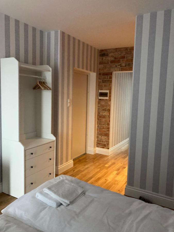 W Starym Porcie - Apartament - 2 Sypialnie كرينيتا مورسكا المظهر الخارجي الصورة